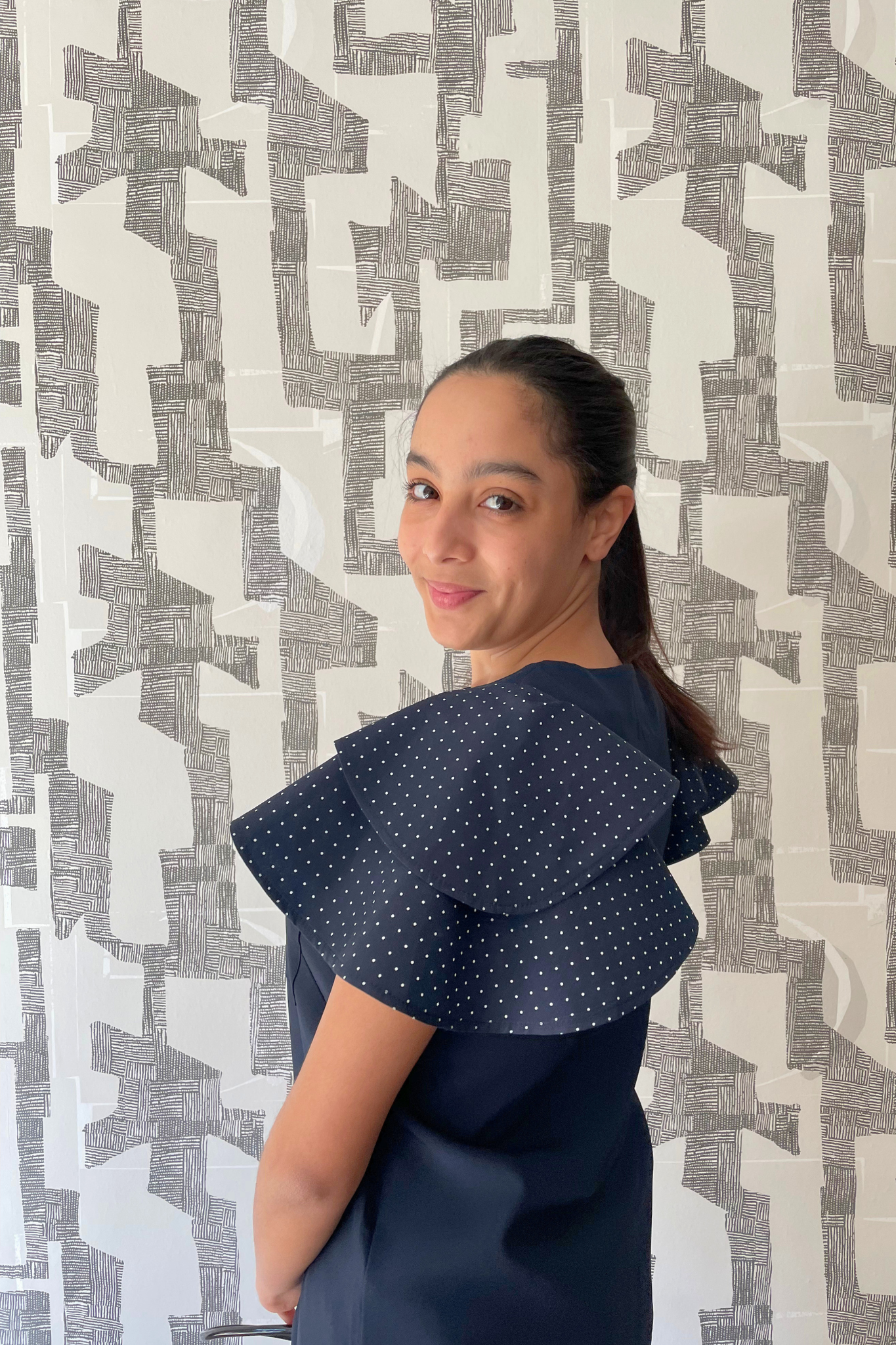 FAHMEEDA SET NAVY POLKA DOT CONTRAST